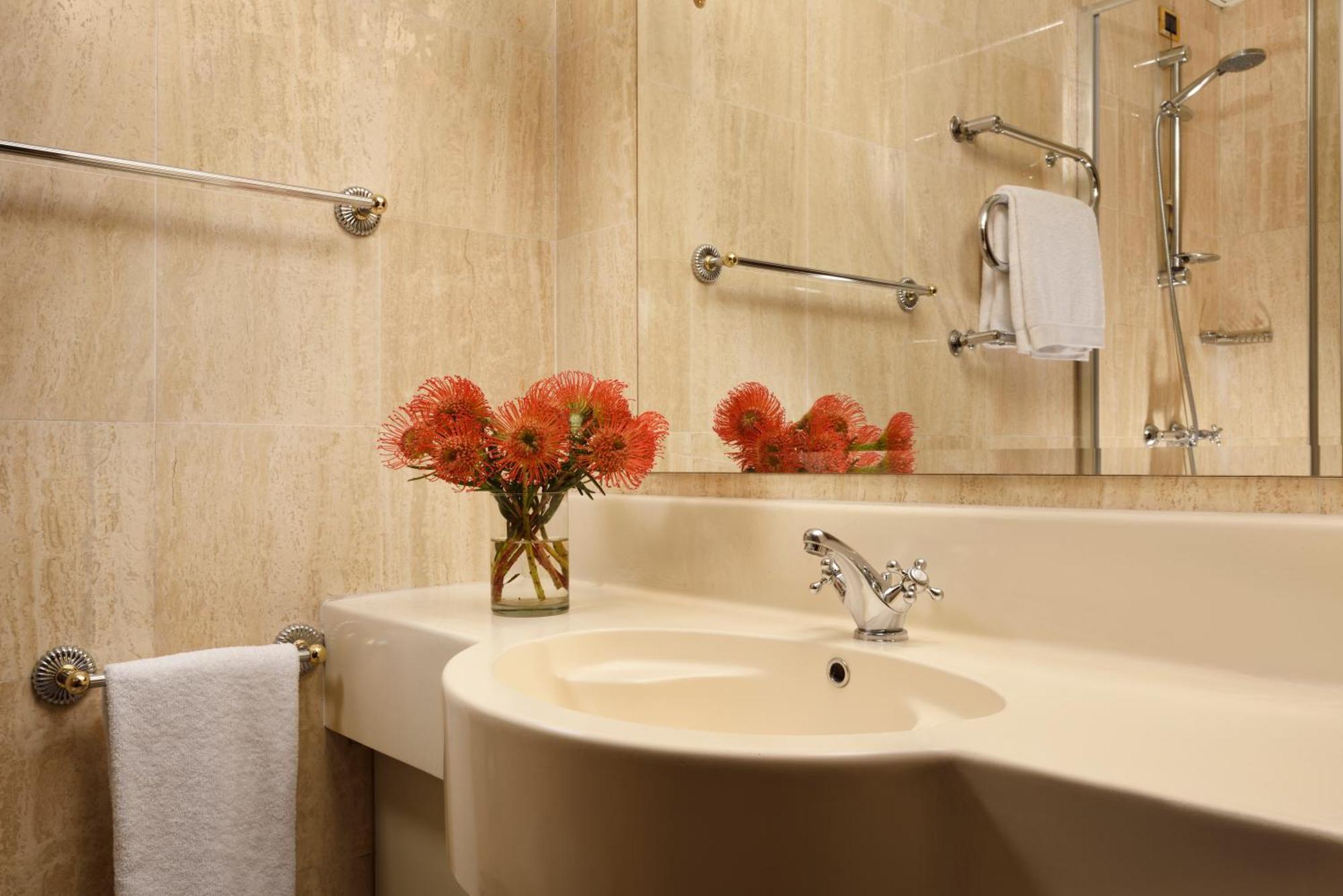 Quarto Superior com 2 Camas de Solteiro
